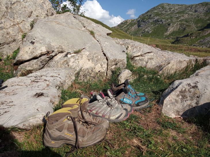 Un calzado de montaña puede evitar resbalones y torceduras